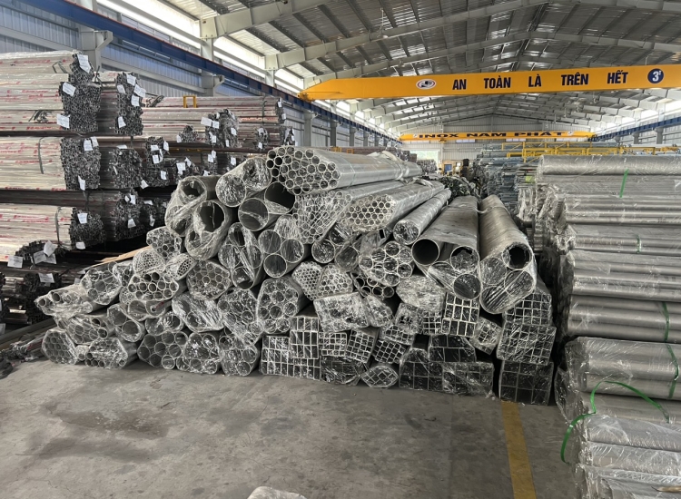 HỘP VUÔNG INOX 304 30*30 *2.0MM