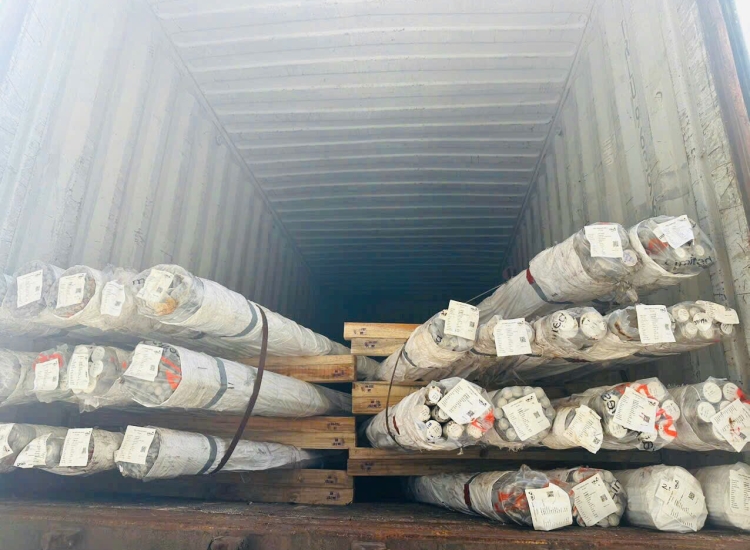 CÂY ĐẶC(LÁP ) INOX 303 và 303 Cu.