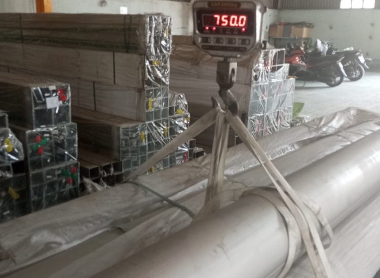 HỘP VUÔNG INOX 304 - 200*200*6.0MM