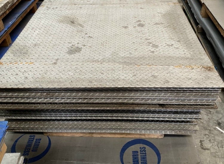 TẤM INOX 304-NO1 DÀY 4MM