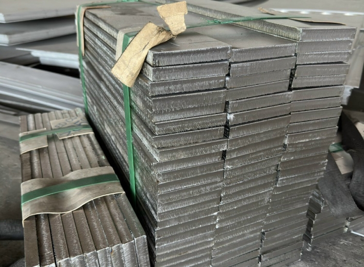 GIA CÔNG INOX CHẶT CHẤN CẮT LASER THEO YÊU CẦU