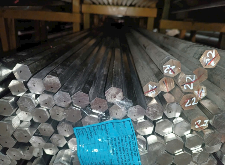 THANH LỤC GIÁC INOX 304/316