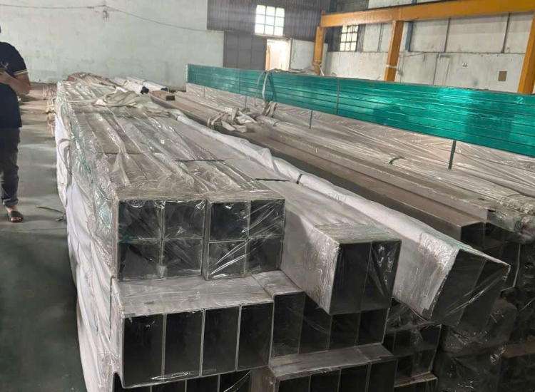 HỘP INOX CHỮ NHẬT 304|316 -  60 x 100 x 6.0 MM